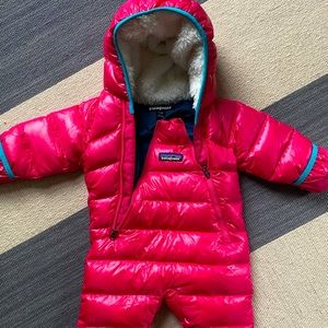 Patagonia Hi-Loft Down Bunting - 0-3m. Like new.